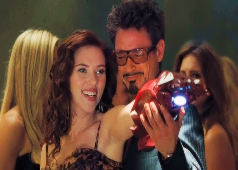 Robert Downey Junior Is Returning As Iron Man In The Upcoming Marvel ...