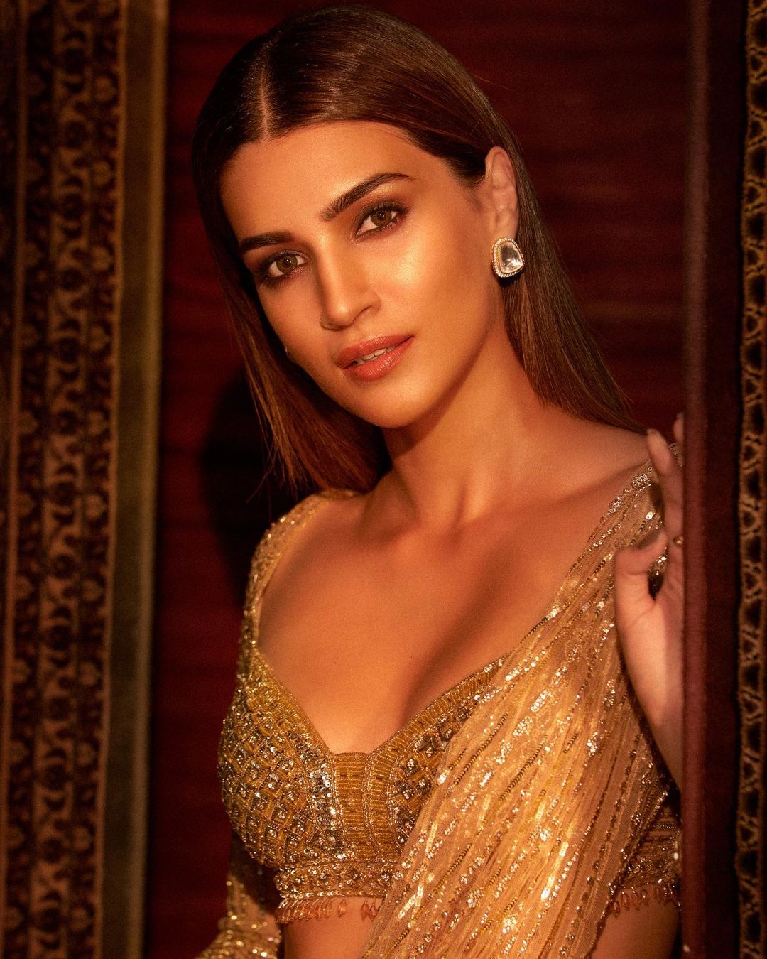 1080px x 1350px - Kriti Sanon Reveals Her Upcoming Movies in 2023, Check Now
