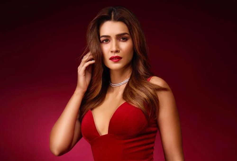 Kriti Xxx Images - Kriti Sanon Reveals Her Upcoming Movies in 2023, Check Now